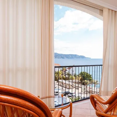 Fuer 4 Personen Ca 80 Qm In Nerja, Andalusien Costa Del Sol * نيرخا